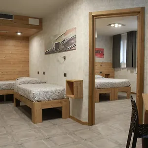 Bed & , Corte Rossa -1 Min Walk To Bernina Express Italy